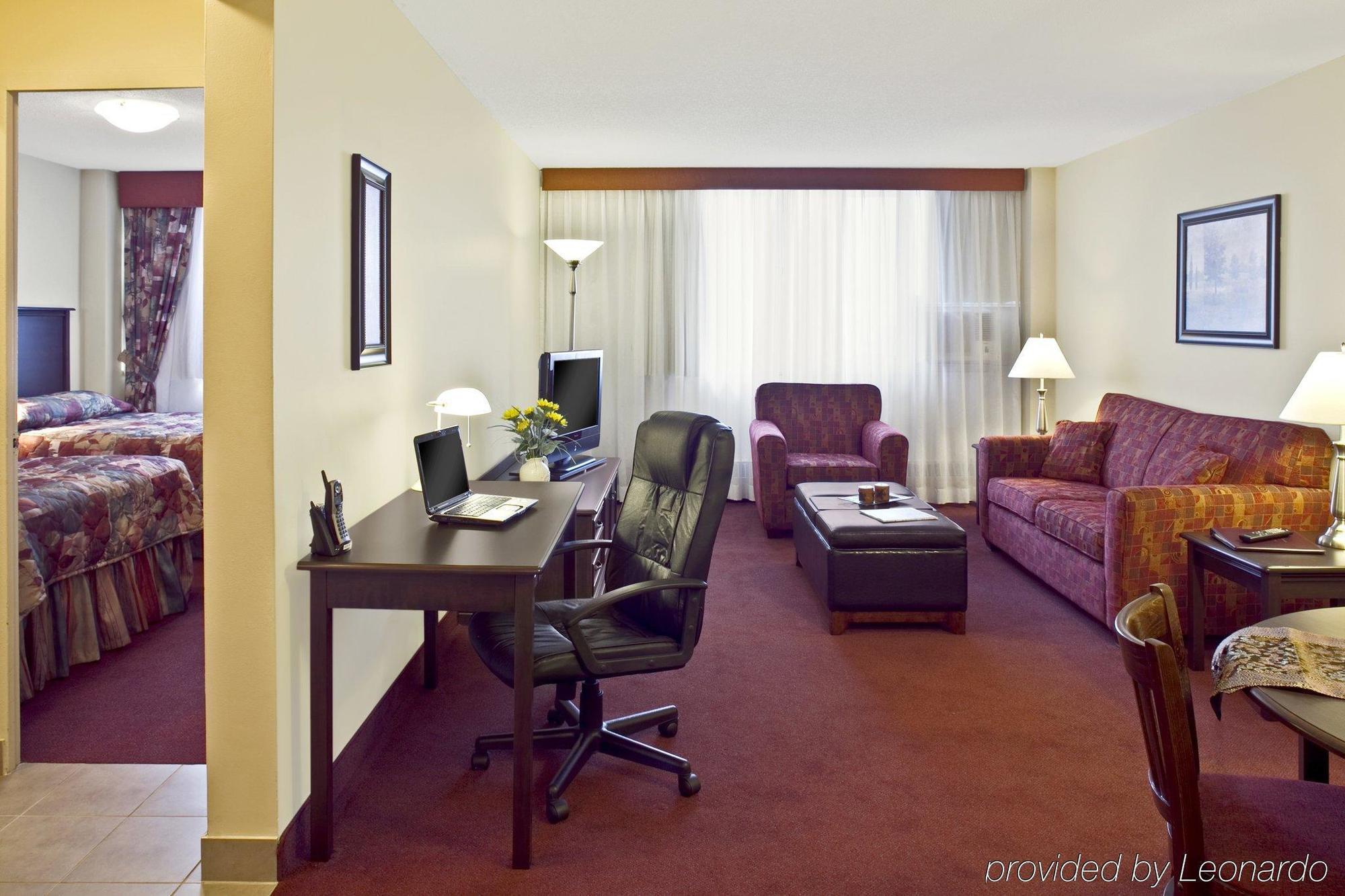 La Tour Belvedѐre Hotel Montréal Szoba fotó